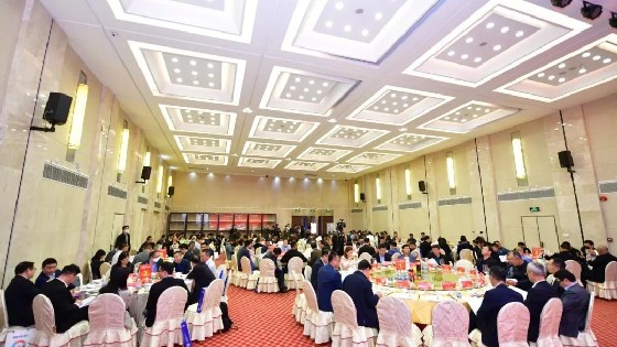 AG街机科技受邀參加深圳市平板顯示行業協會2022年度會員大會暨2023春茗會